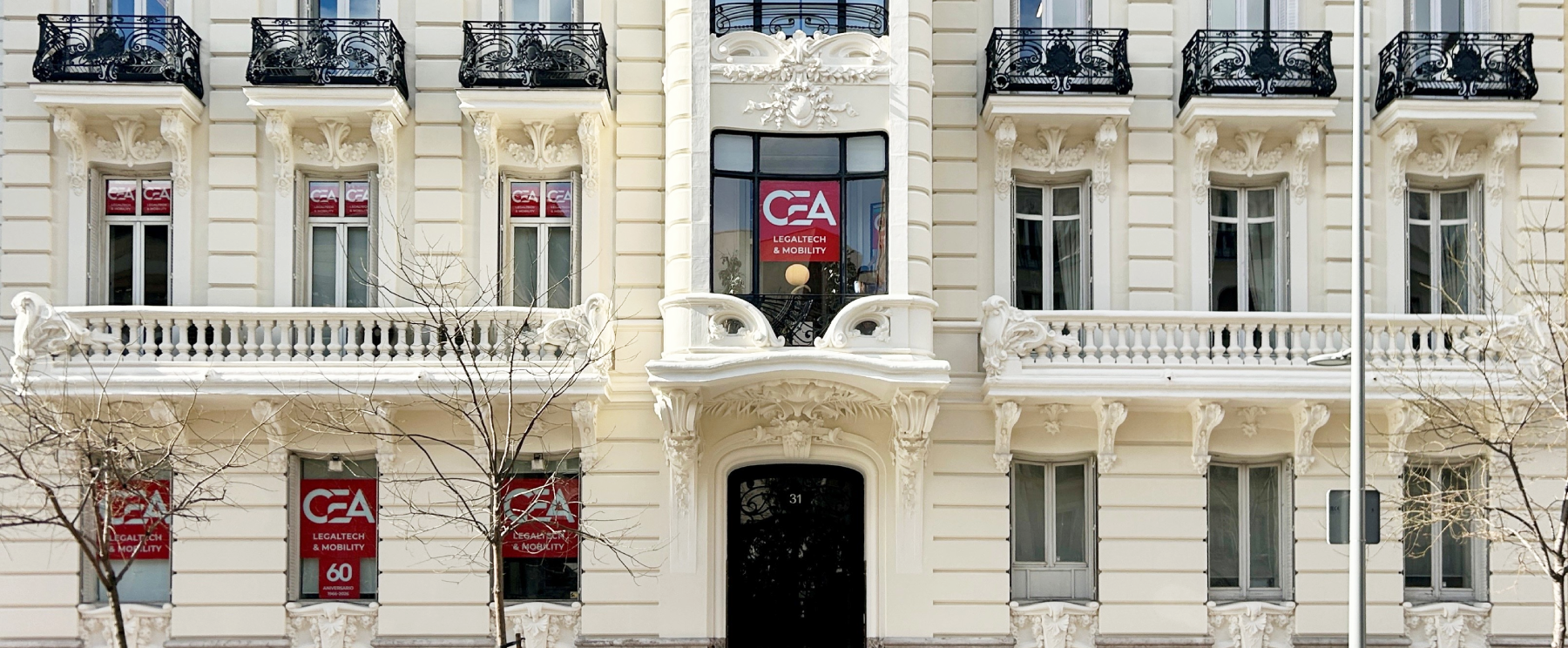 Fachada de la sede de CEA en Madrid