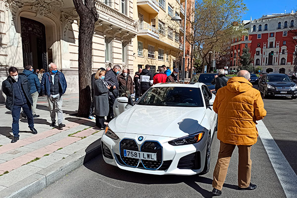 Presentación BMW iX