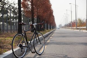 Los peatones, las motocicletas y los ciclistas