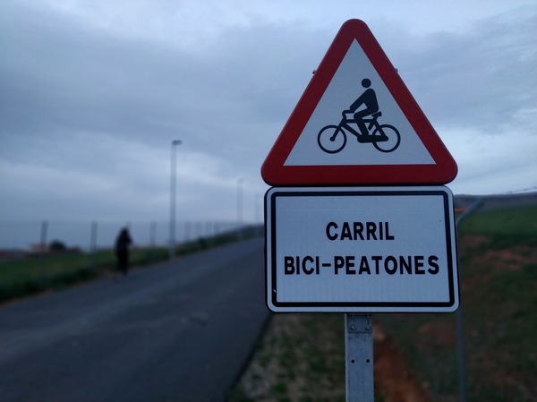 Puedo aparcar sobre un carril bici2