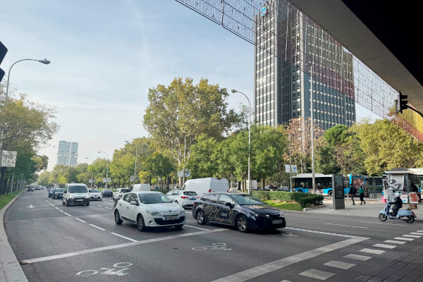 Problemática de las etiquetas de la DGT y la circulación en las Zonas de Bajas Emisiones