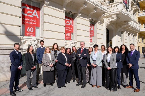 En el 60 aniversario de CEA En el 60 aniversario de CEA