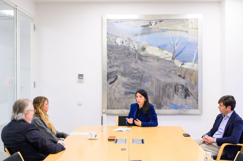 Entrevista a Clara Santos, Directora General de Ayvens España Entrevista a Clara Santos, Directora General de Ayvens España